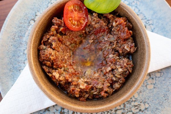 Ev Yapımı Yeşil Zeytin Ezmesi Nasıl Yapılır? Nefis Tarif - Avni Erel Zeytincilik