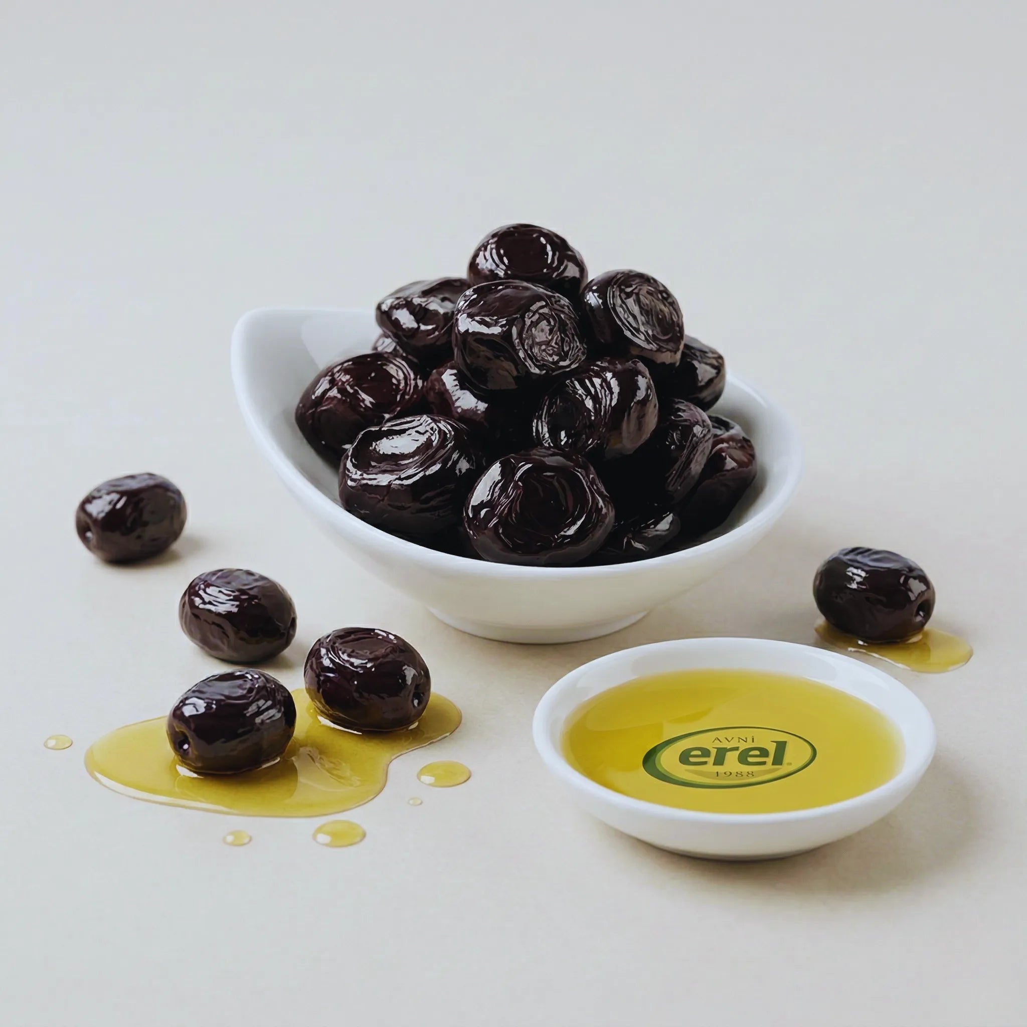 Siyah Zeytin (M) - Avni Erel Zeytincilik